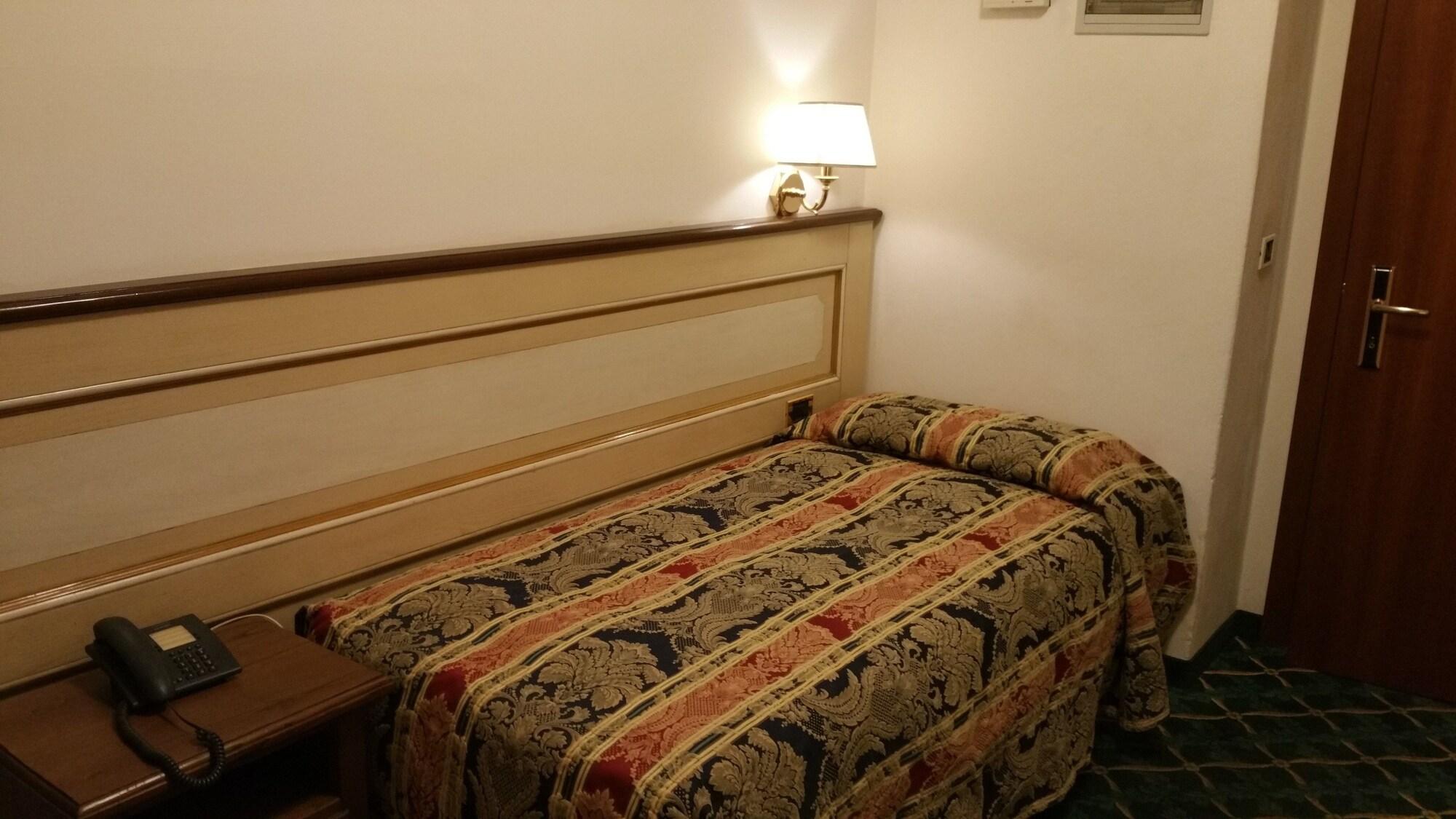 Hotel De Lanzi Firenze Esterno foto